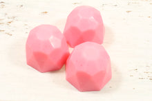 Load image into Gallery viewer, Raspberry Daiquiri Soy Wax Diamonds