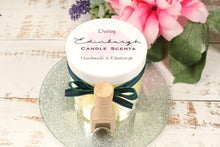 Load image into Gallery viewer, Daisy Scoops