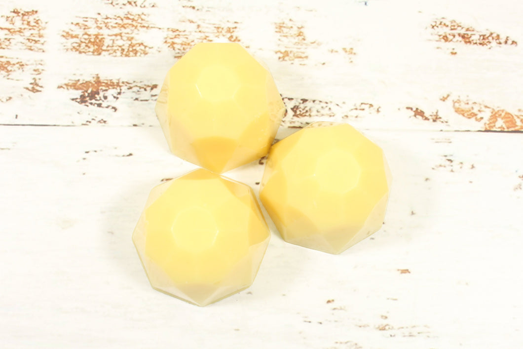 Sparkling Lemon Soy Wax Diamonds