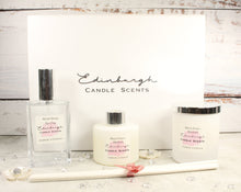 Load image into Gallery viewer, The Edinburgh Luxury Gift Set 20cl Candle

